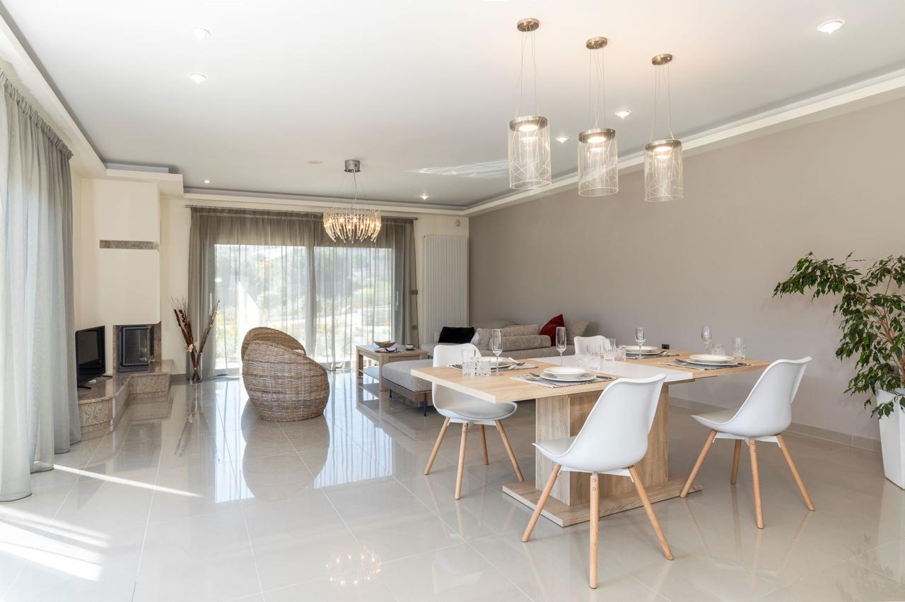 Spacious dining area