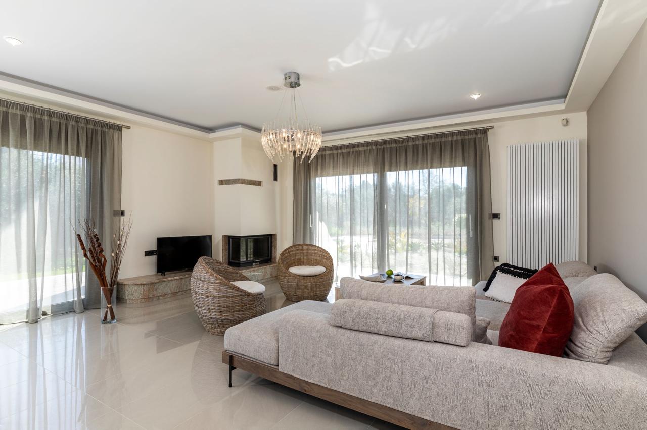 Modern living room